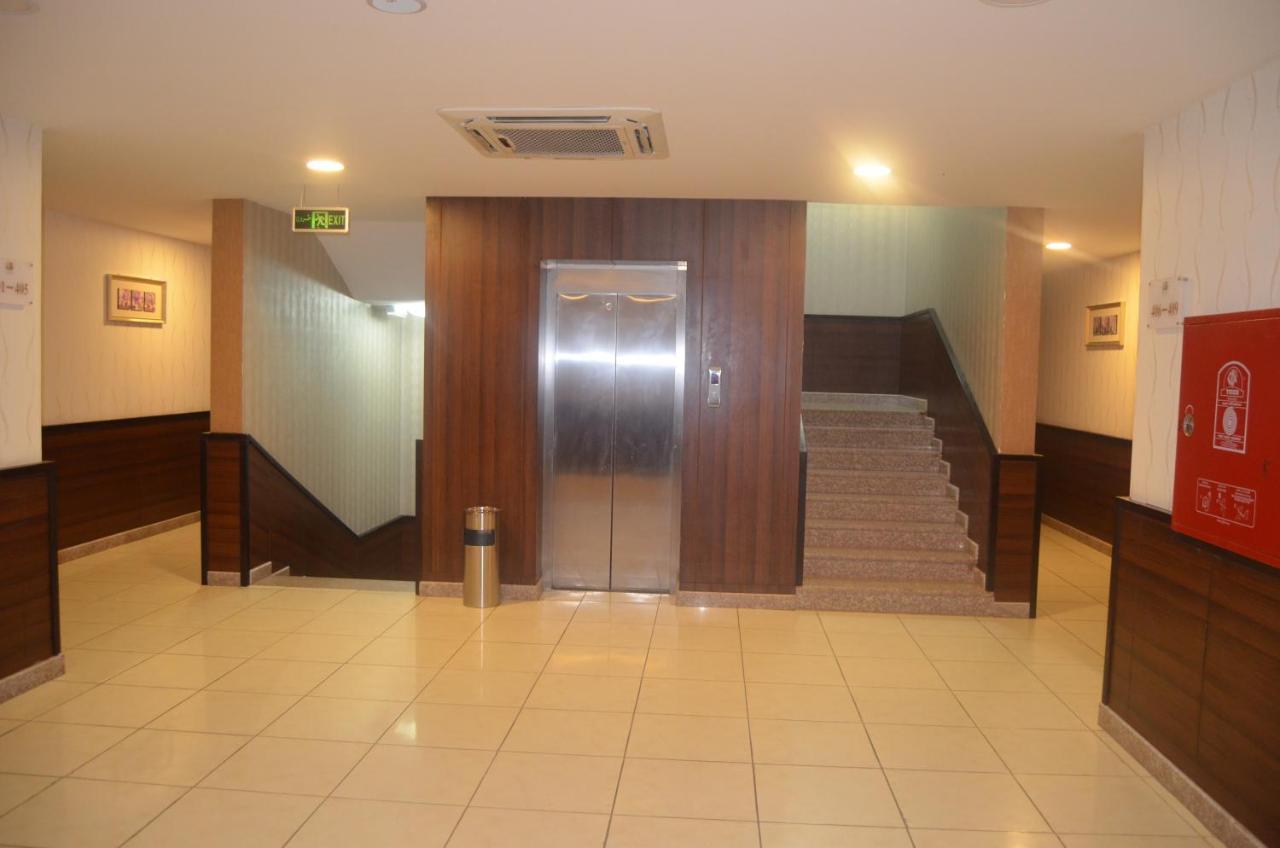 تولاي بارك Apart otel El-Huber Dış mekan fotoğraf