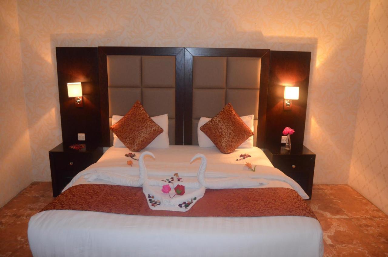 تولاي بارك Apart otel El-Huber Dış mekan fotoğraf