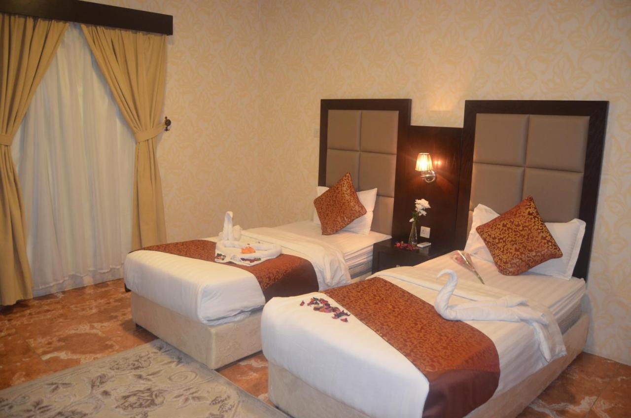 تولاي بارك Apart otel El-Huber Dış mekan fotoğraf