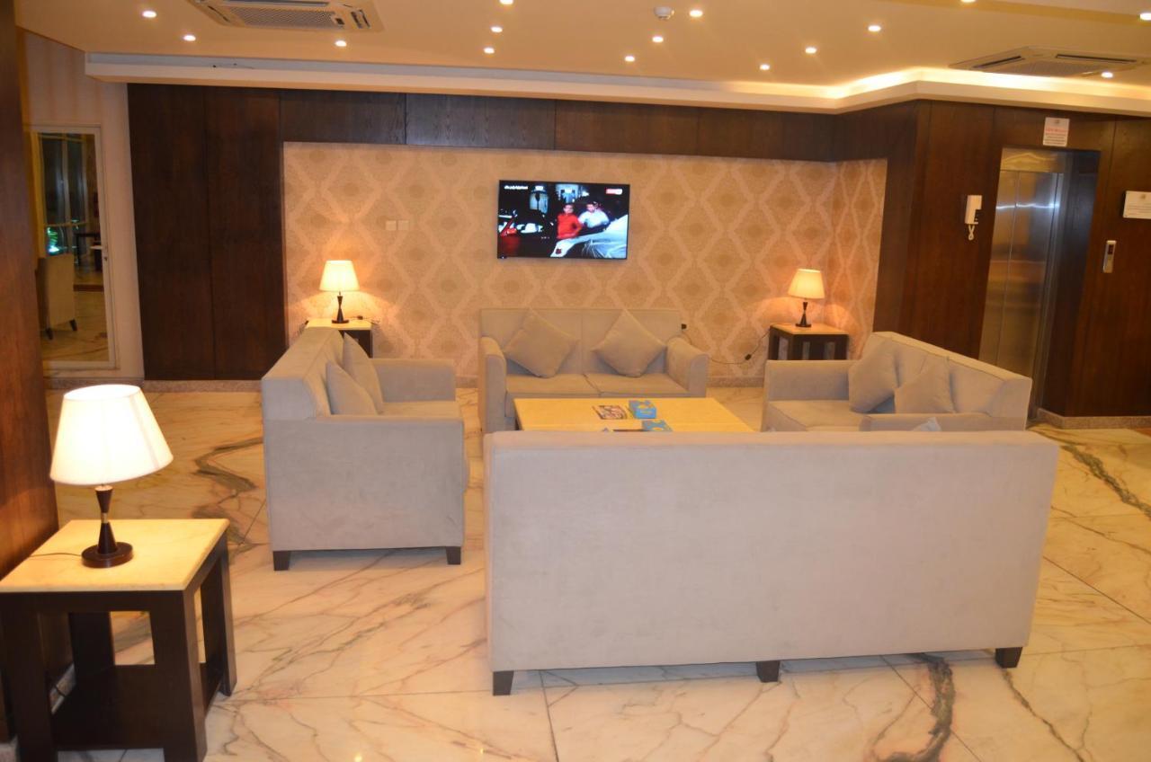 تولاي بارك Apart otel El-Huber Dış mekan fotoğraf