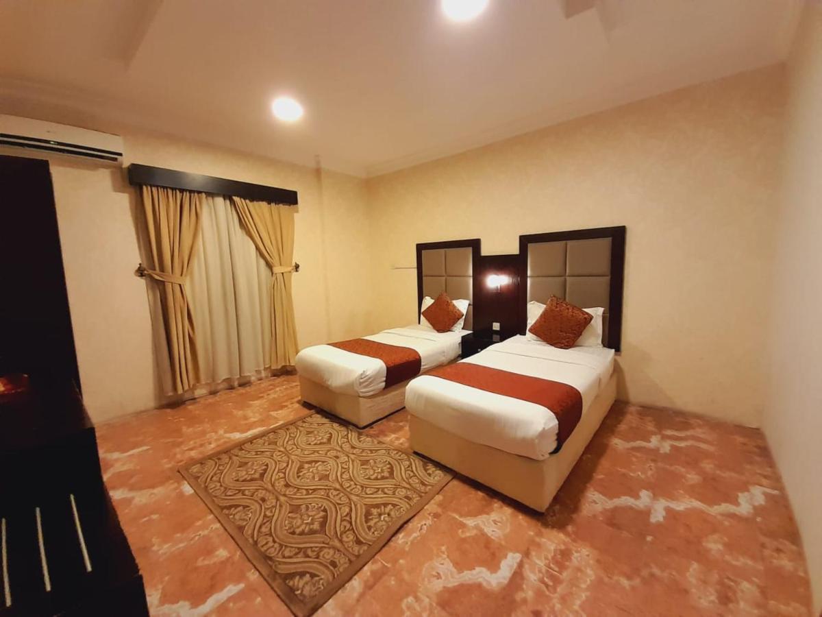 تولاي بارك Apart otel El-Huber Dış mekan fotoğraf